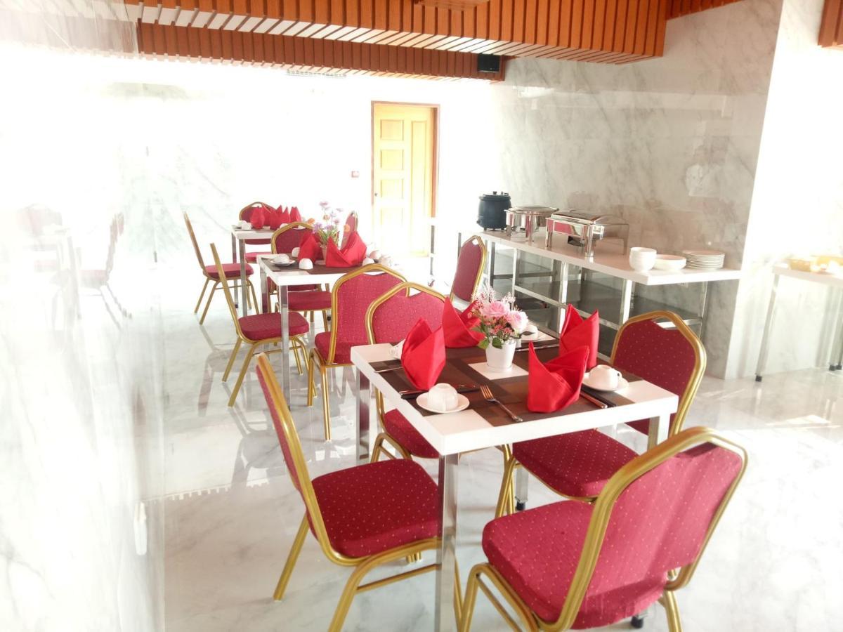 Yangon Hotel 57 Екстер'єр фото