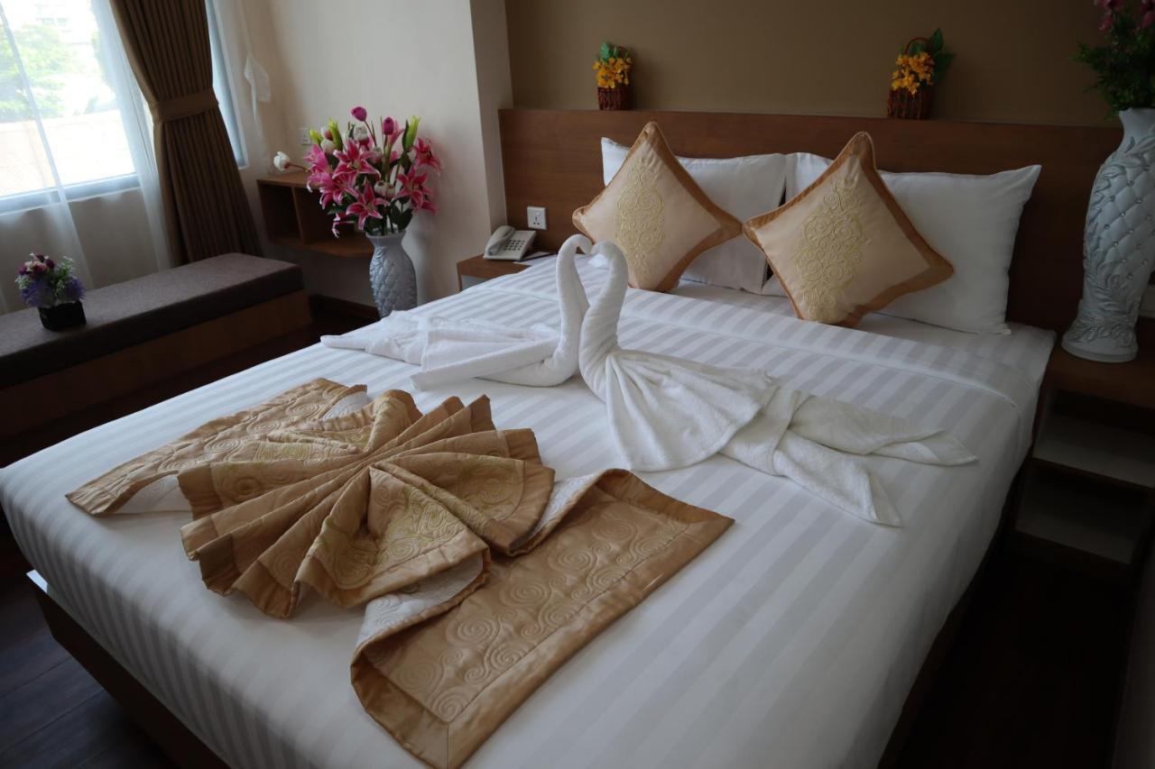 Yangon Hotel 57 Екстер'єр фото